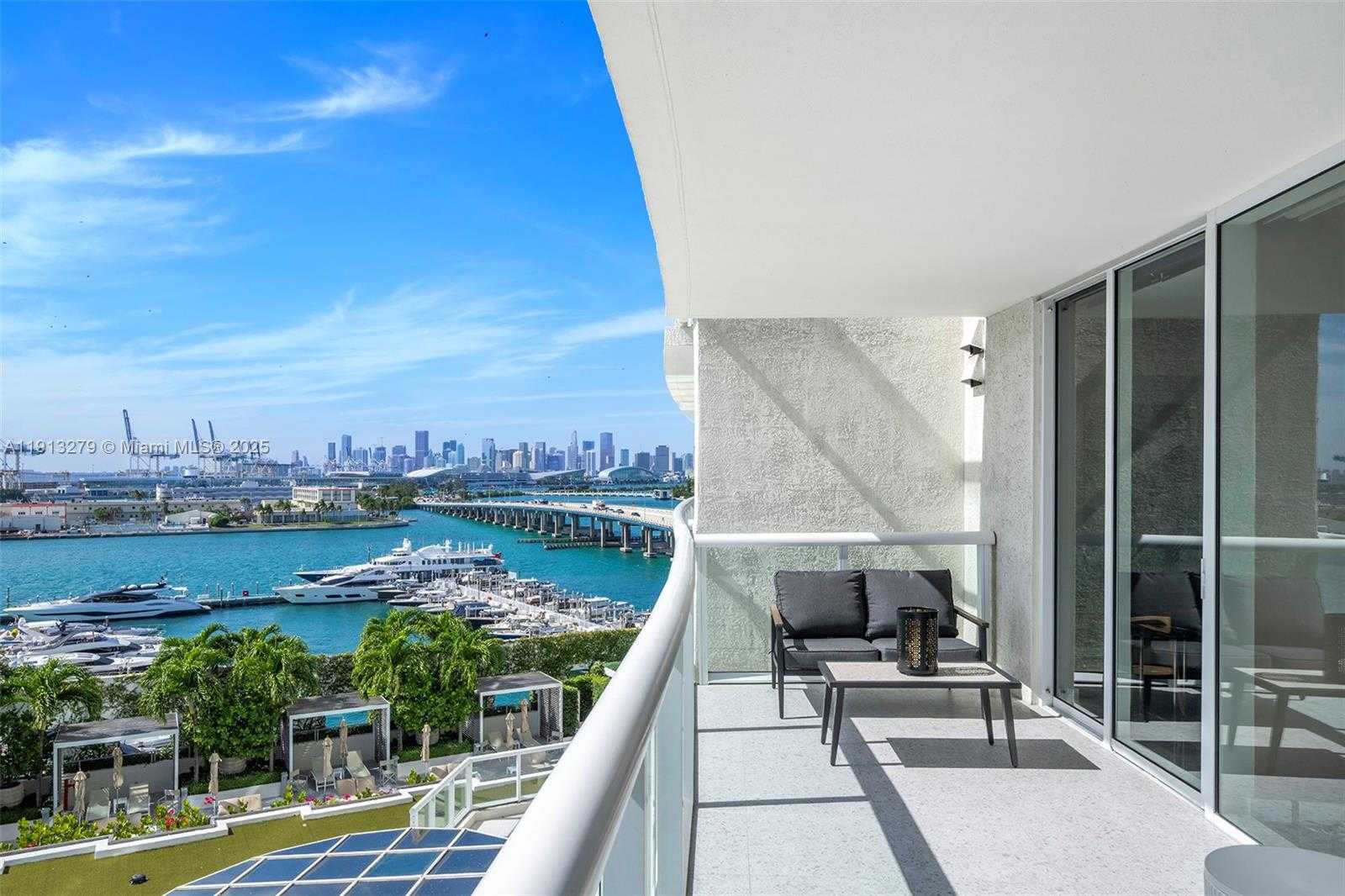 Small Image of 450 ALTON RD #805, Miami Beach Number 14