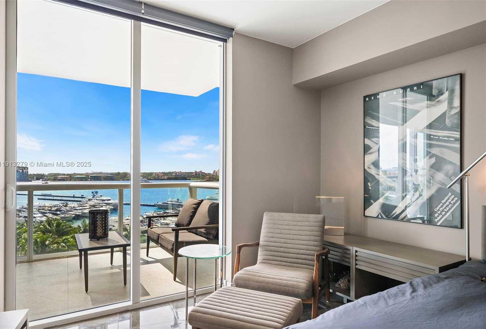 Small Image of 450 ALTON RD #805, Miami Beach Number 15