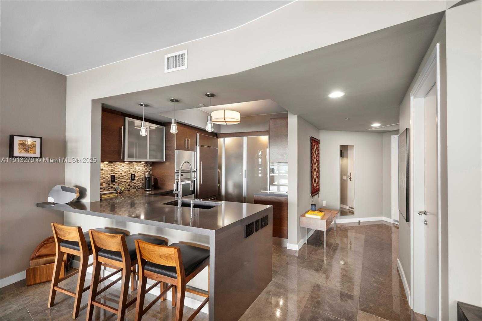 Small Image of 450 ALTON RD #805, Miami Beach Number 27