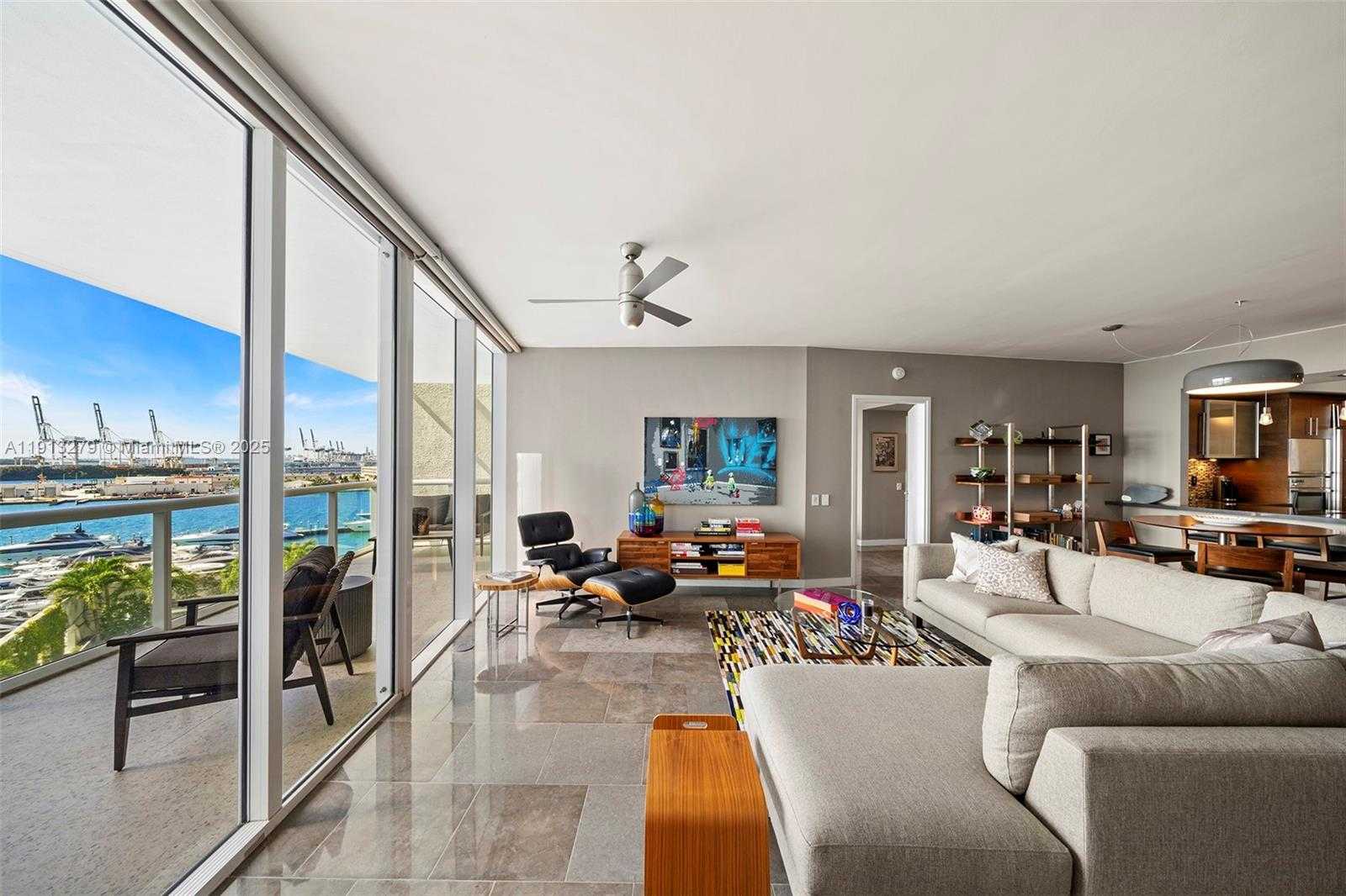 Small Image of 450 ALTON RD #805, Miami Beach Number 3