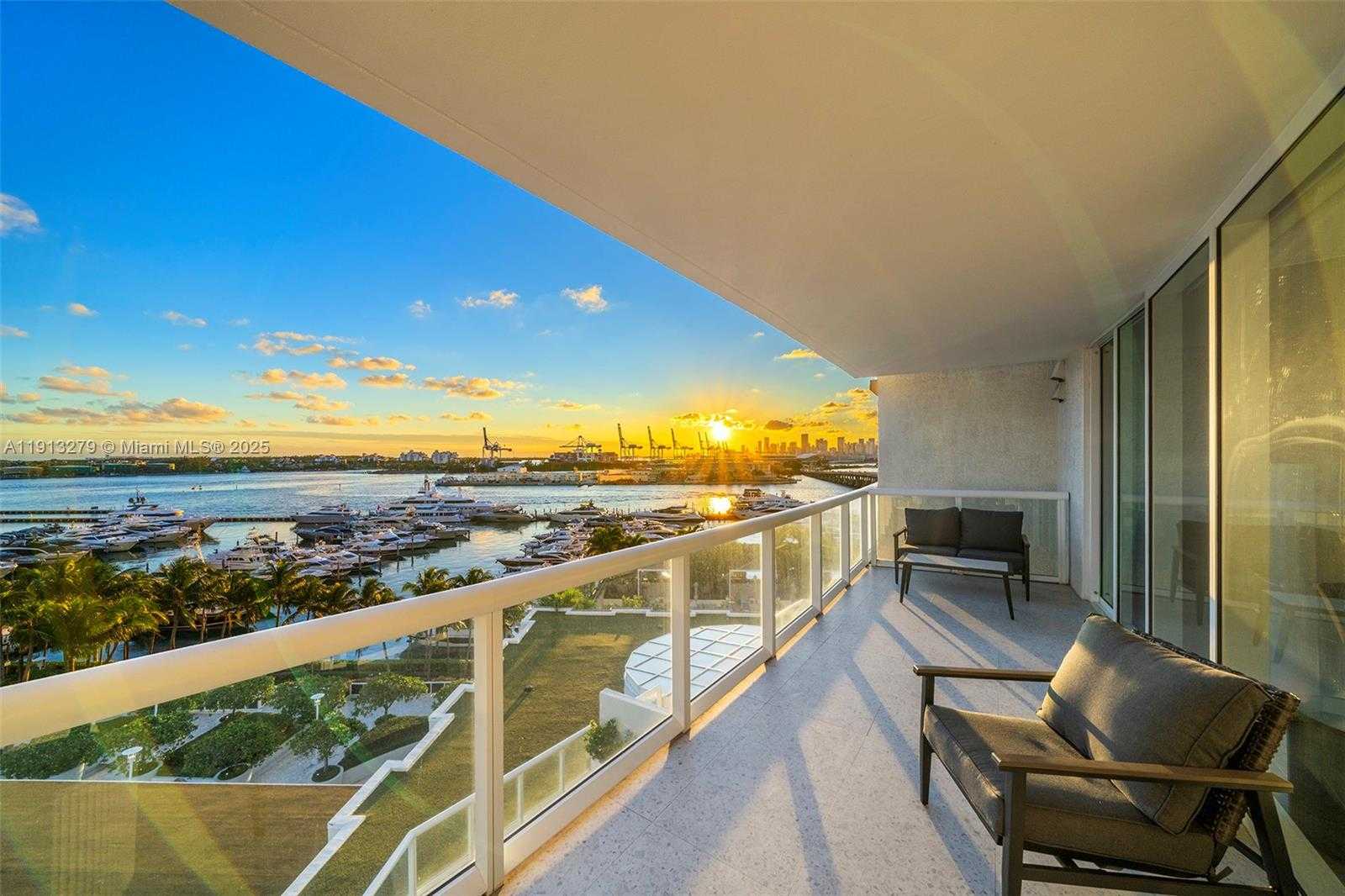 Small Image of 450 ALTON RD #805, Miami Beach Number 5