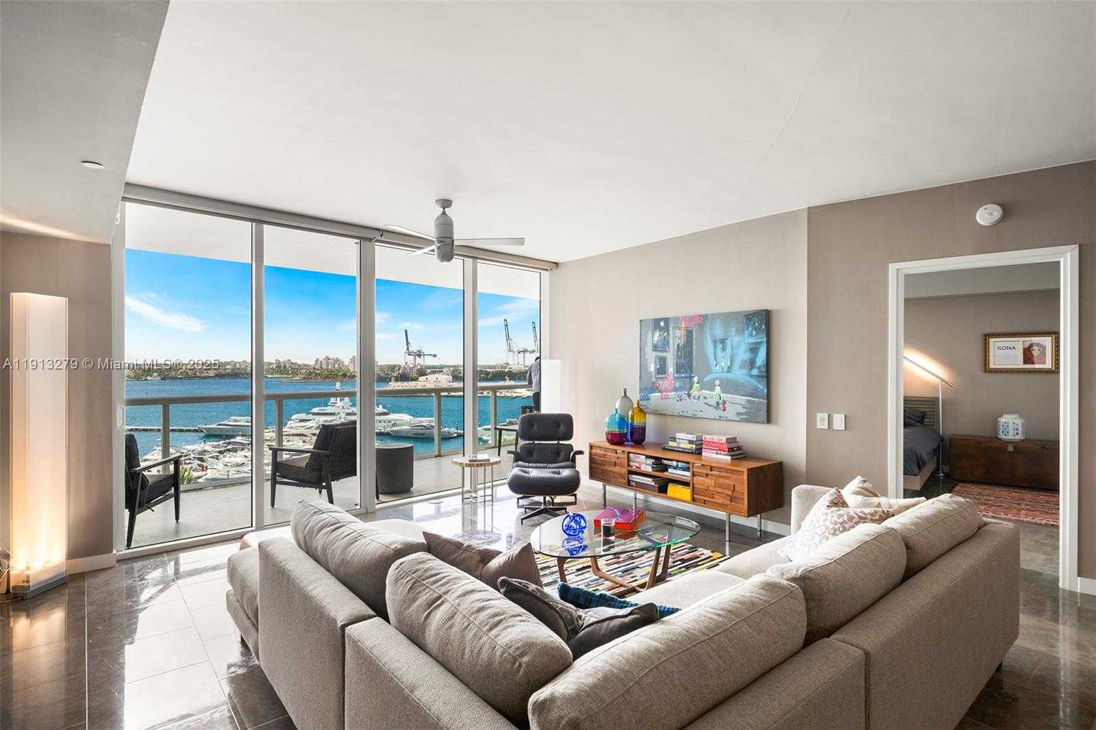 Small Image of 450 ALTON RD #805, Miami Beach Number 8