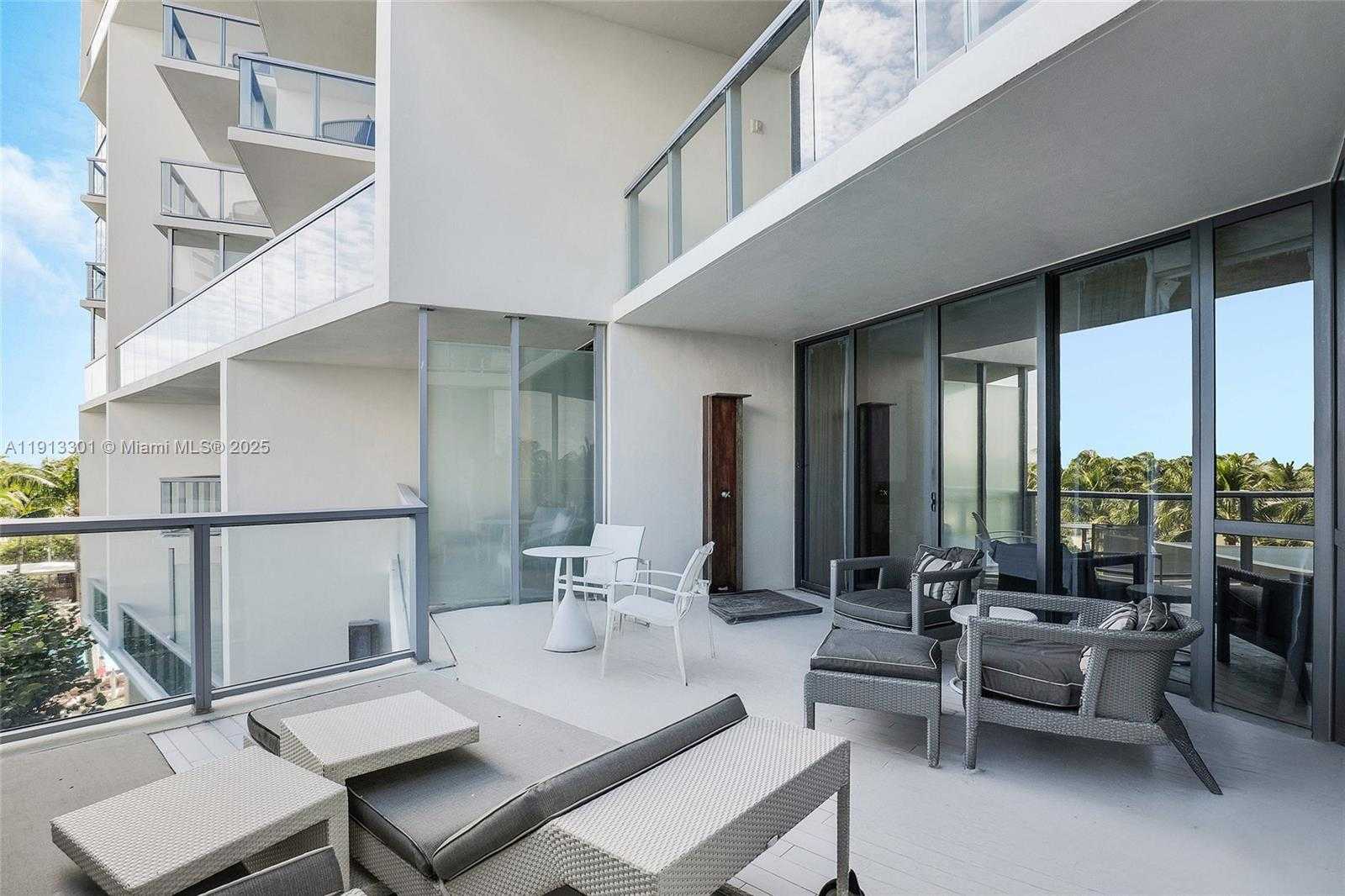 Small Image of 2201 COLLINS AVE #431, Miami Beach Number 16