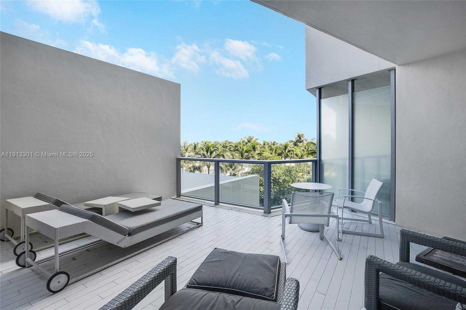 Small Image of 2201 COLLINS AVE #431, Miami Beach Number 18