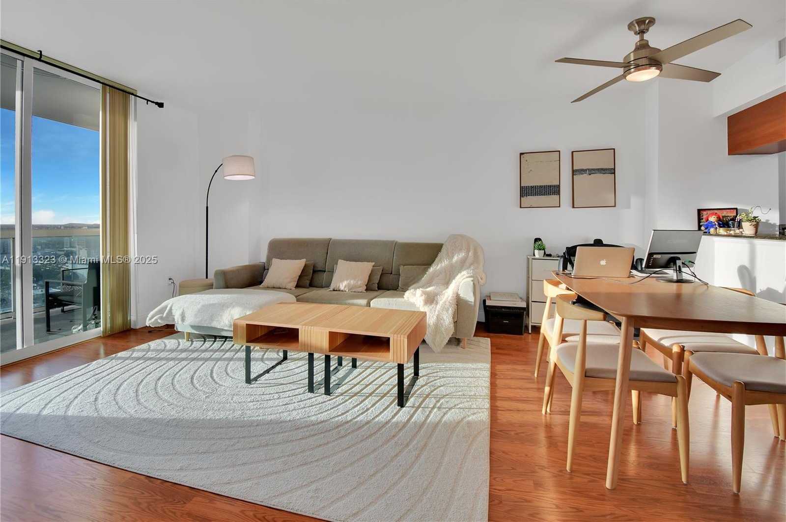 Small Image of 1800 NORTH BAYSHORE DR #2604, Miami Number 2