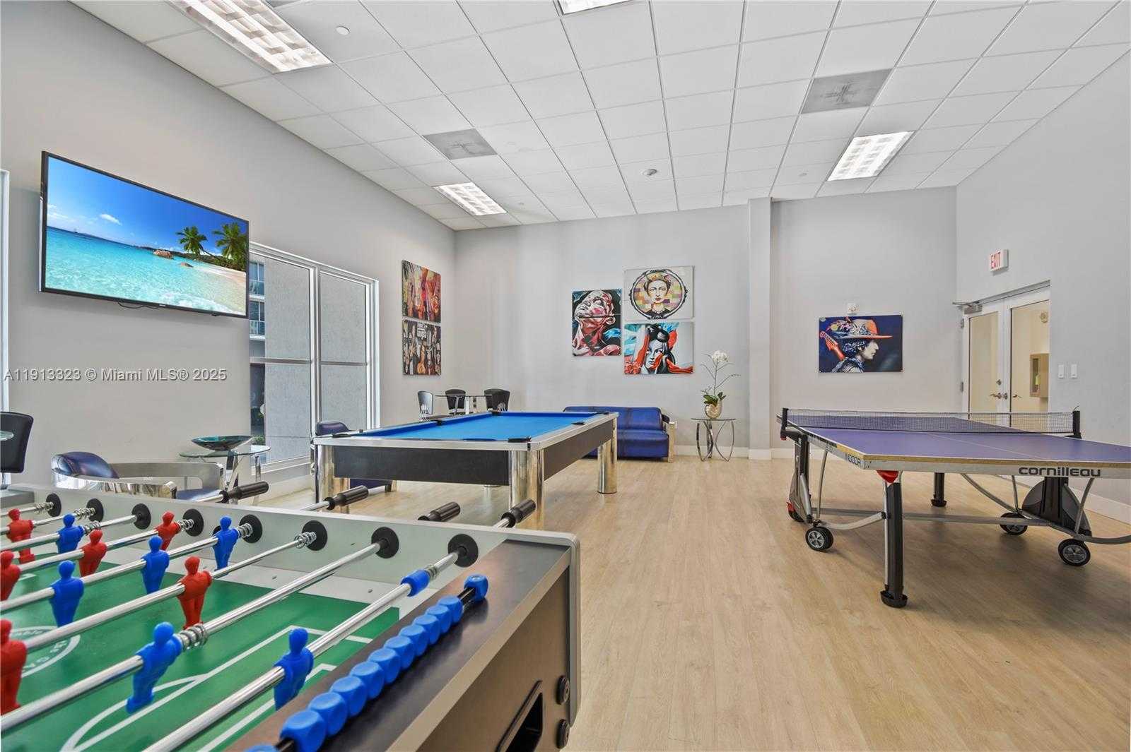 Small Image of 1800 NORTH BAYSHORE DR #2604, Miami Number 32