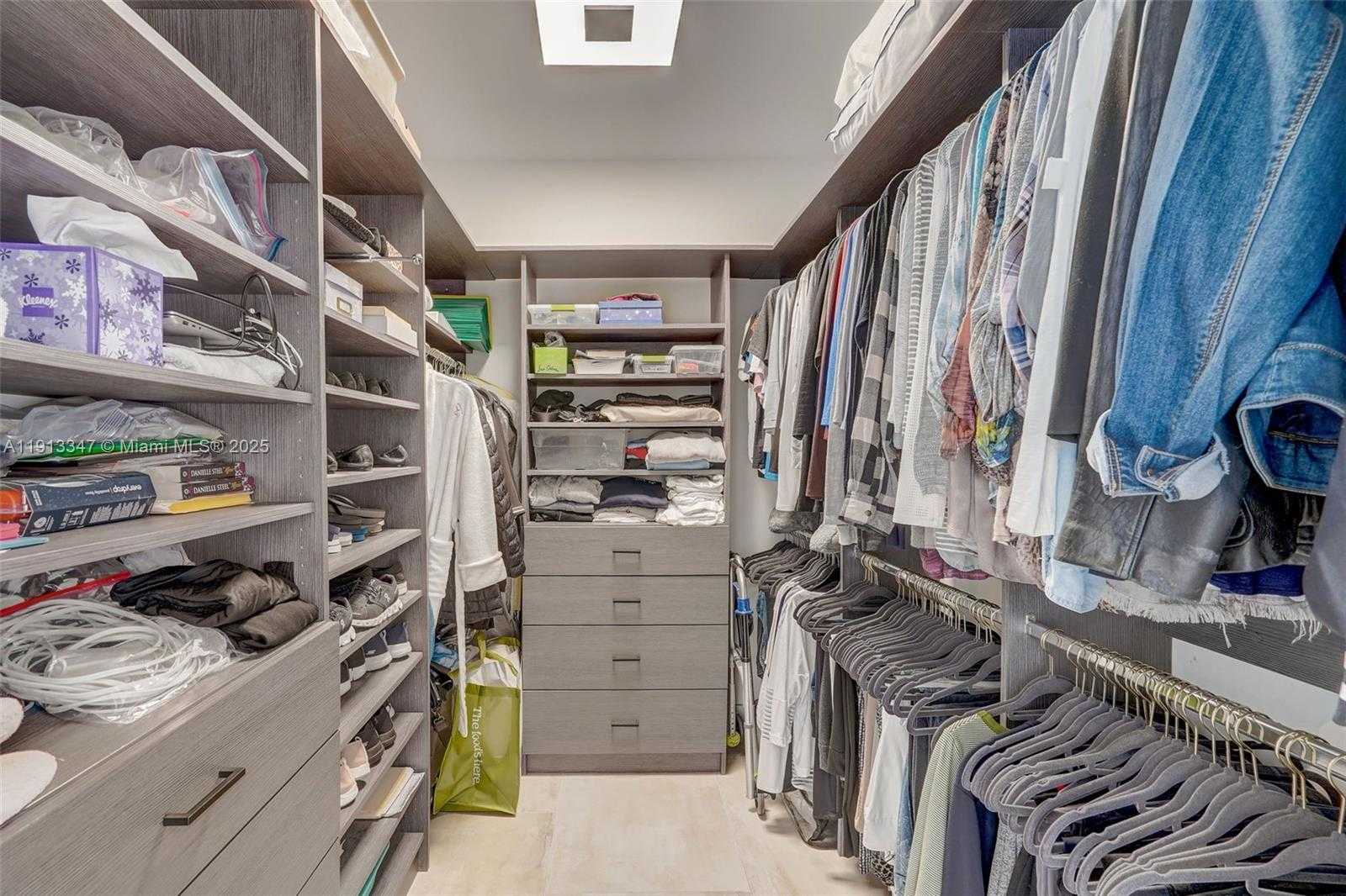 Small Image of 20191 EAST COUNTRY CLUB DR #802, Aventura Number 12