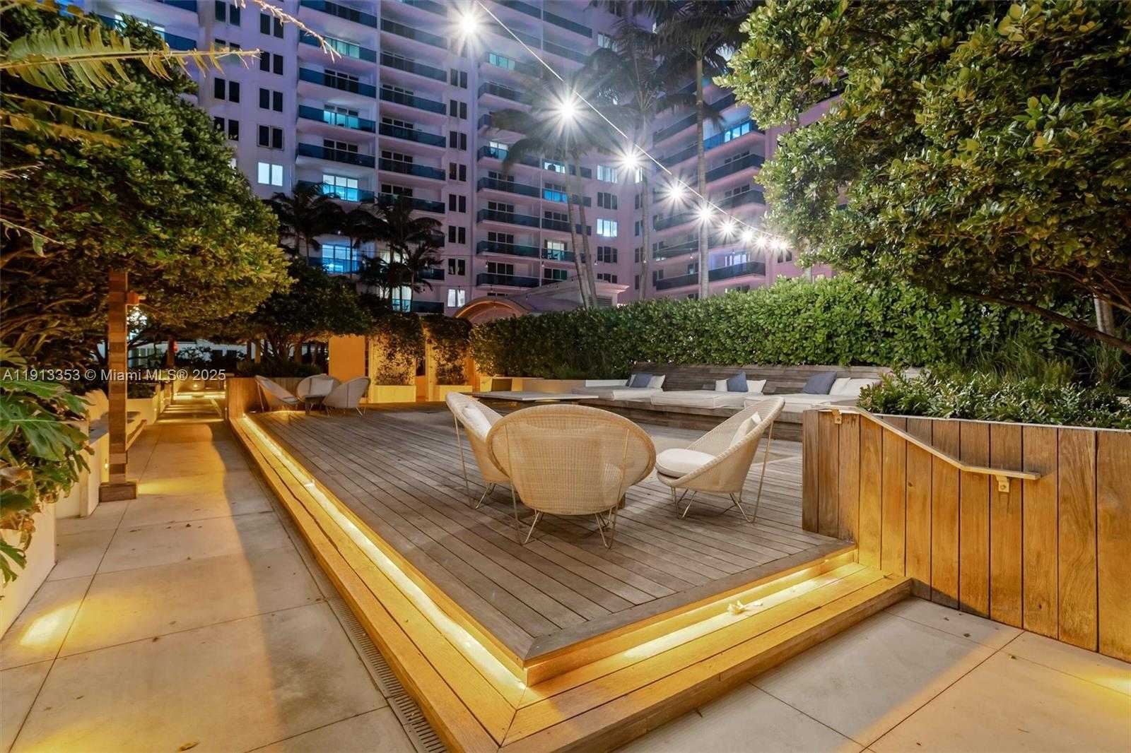 Small Image of 2301 COLLINS AVE #1432, Miami Beach Number 11