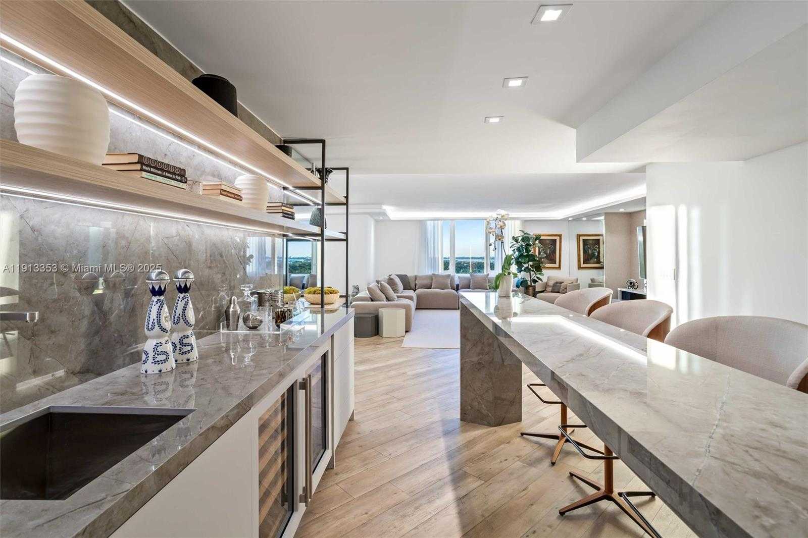 Small Image of 2301 COLLINS AVE #1432, Miami Beach Number 44