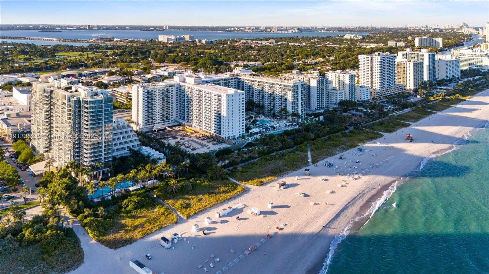 Small Image of 2301 COLLINS AVE #1432, Miami Beach Number 5