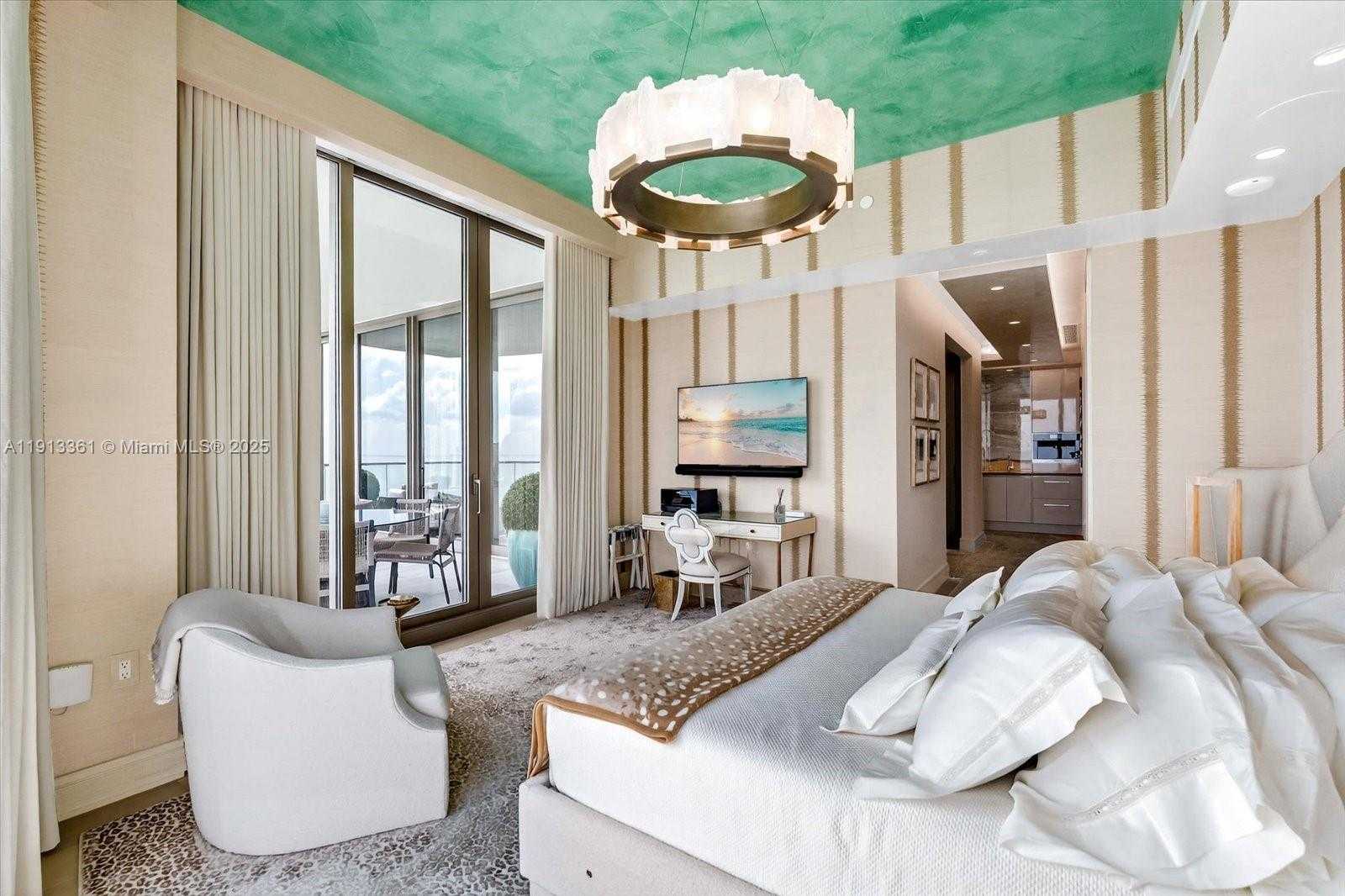 Small Image of 17901 COLLINS AVE #2004, Sunny Isles Beach Number 31