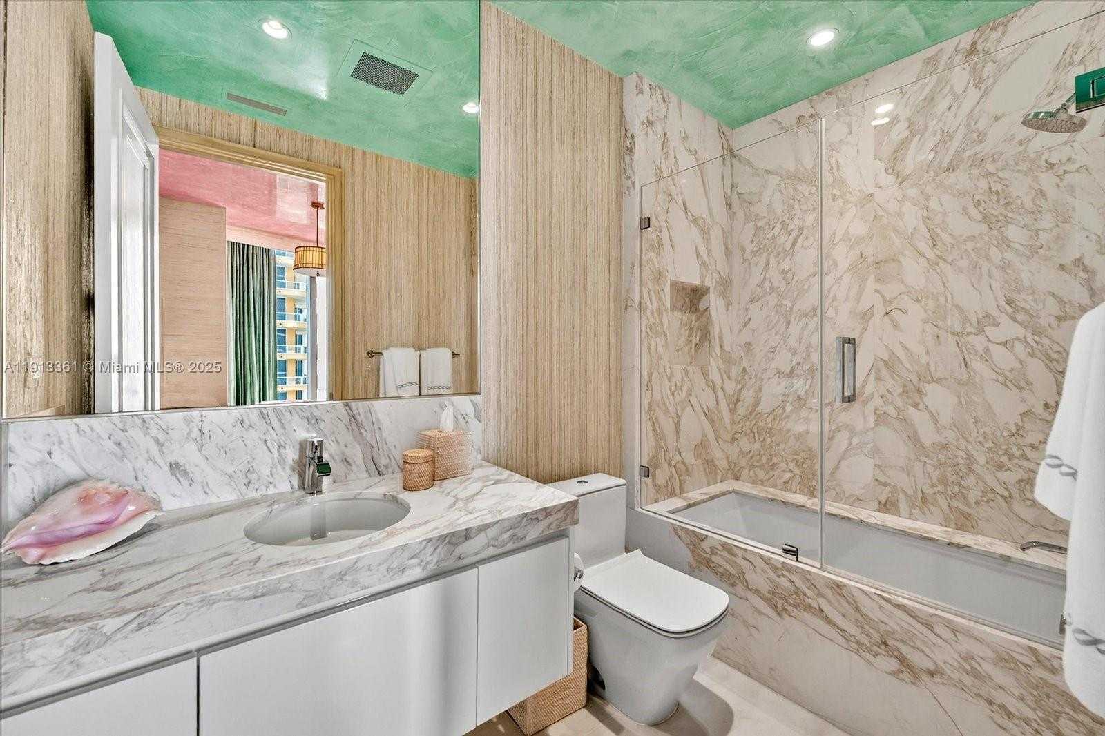 Small Image of 17901 COLLINS AVE #2004, Sunny Isles Beach Number 46