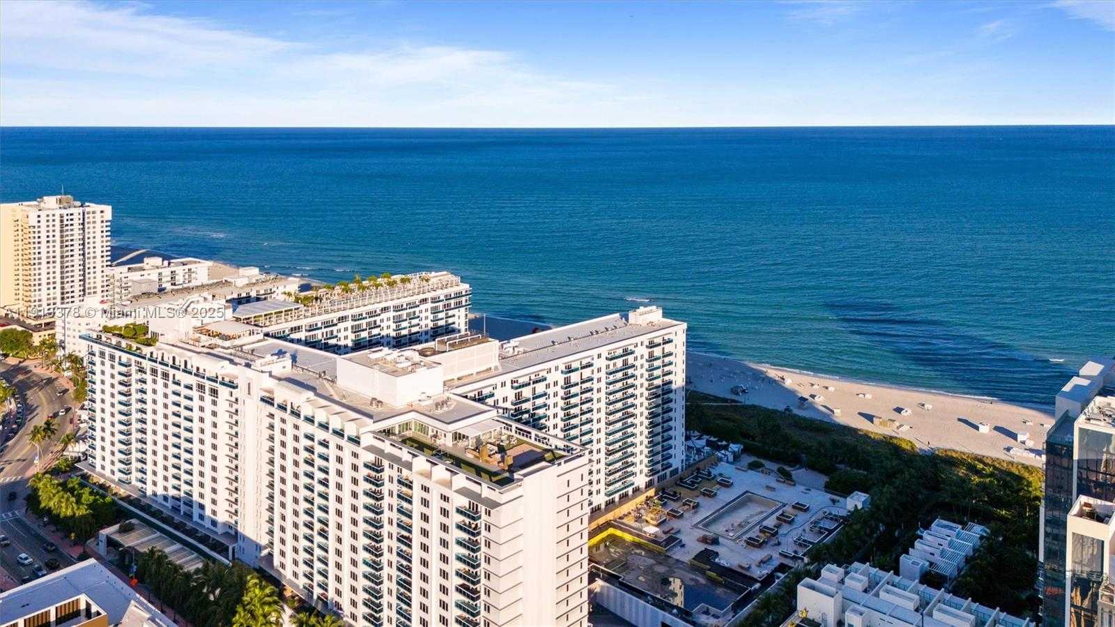 Small Image of 2301 COLLINS AVE #1634, Miami Beach Number 4