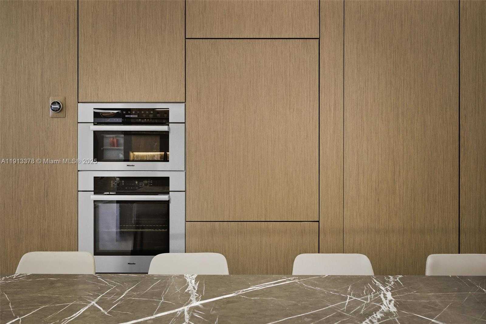 Small Image of 2301 COLLINS AVE #1634, Miami Beach Number 42