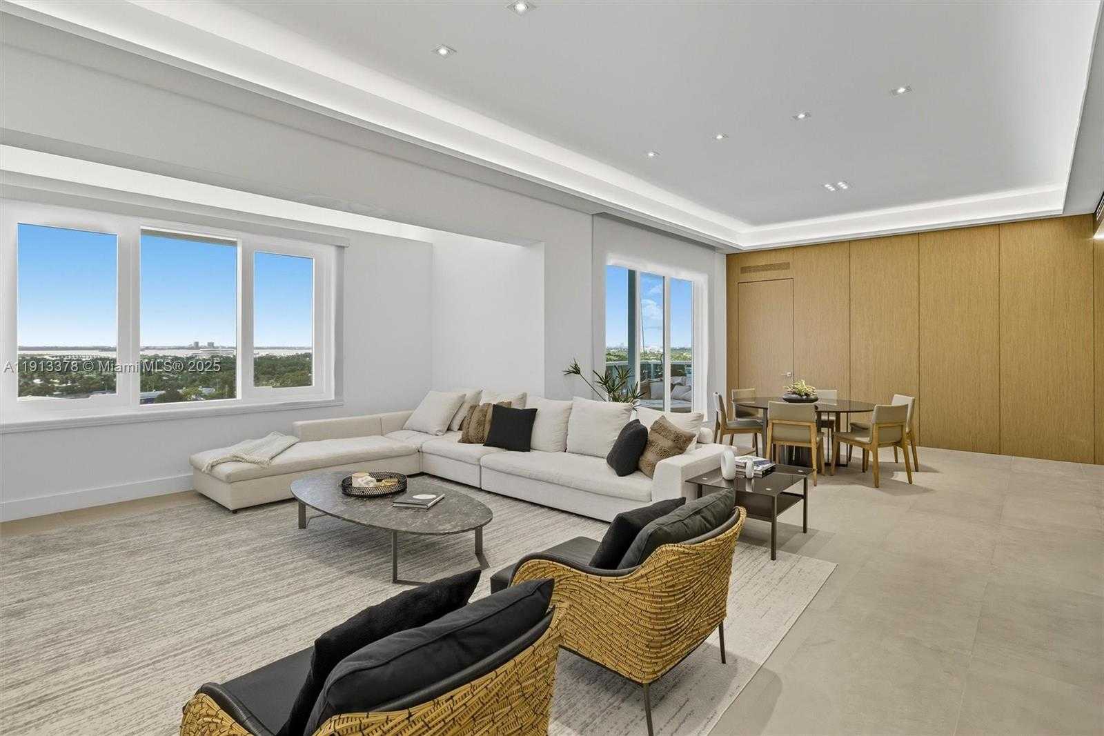 Small Image of 2301 COLLINS AVE #1634, Miami Beach Number 45