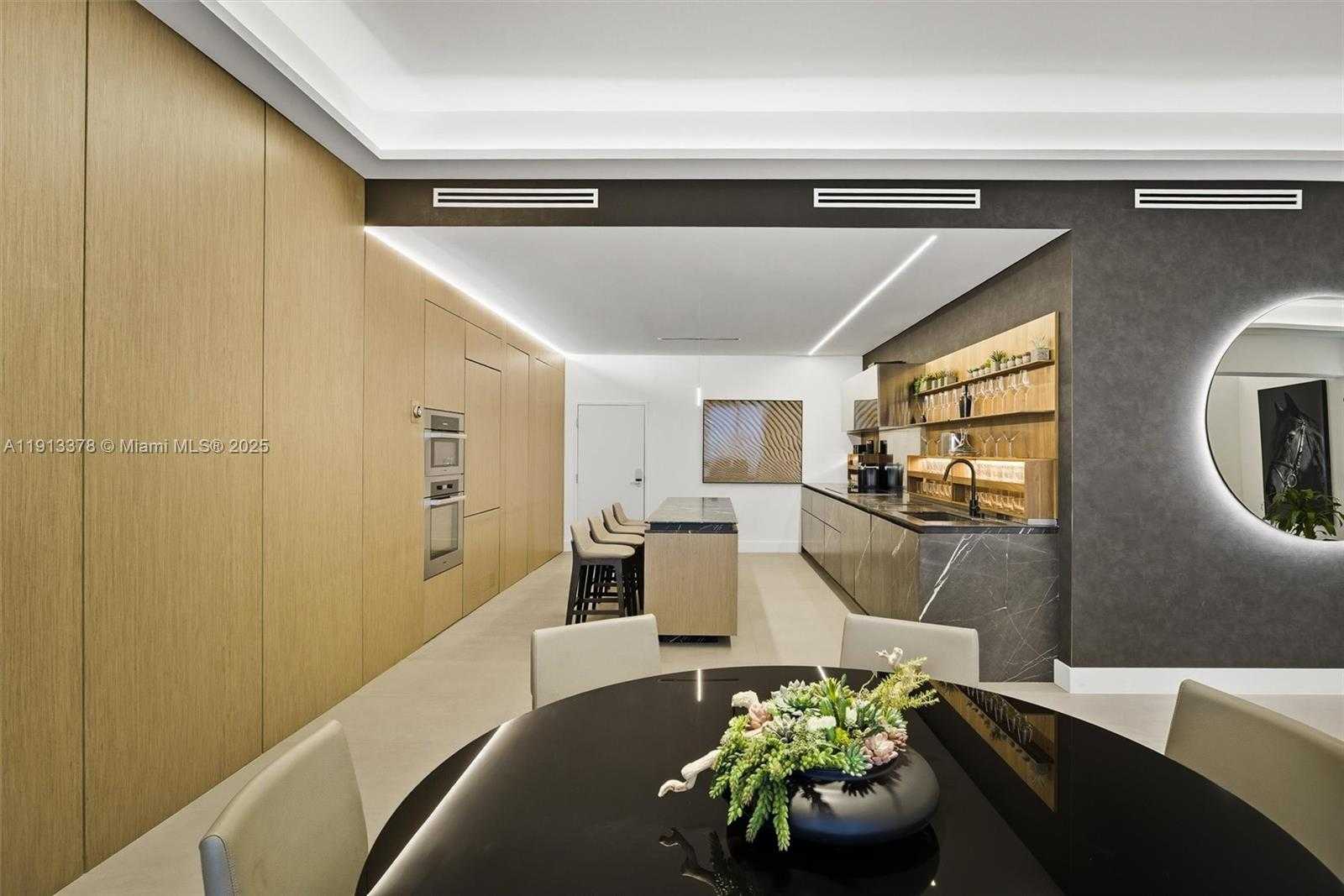 Small Image of 2301 COLLINS AVE #1634, Miami Beach Number 50