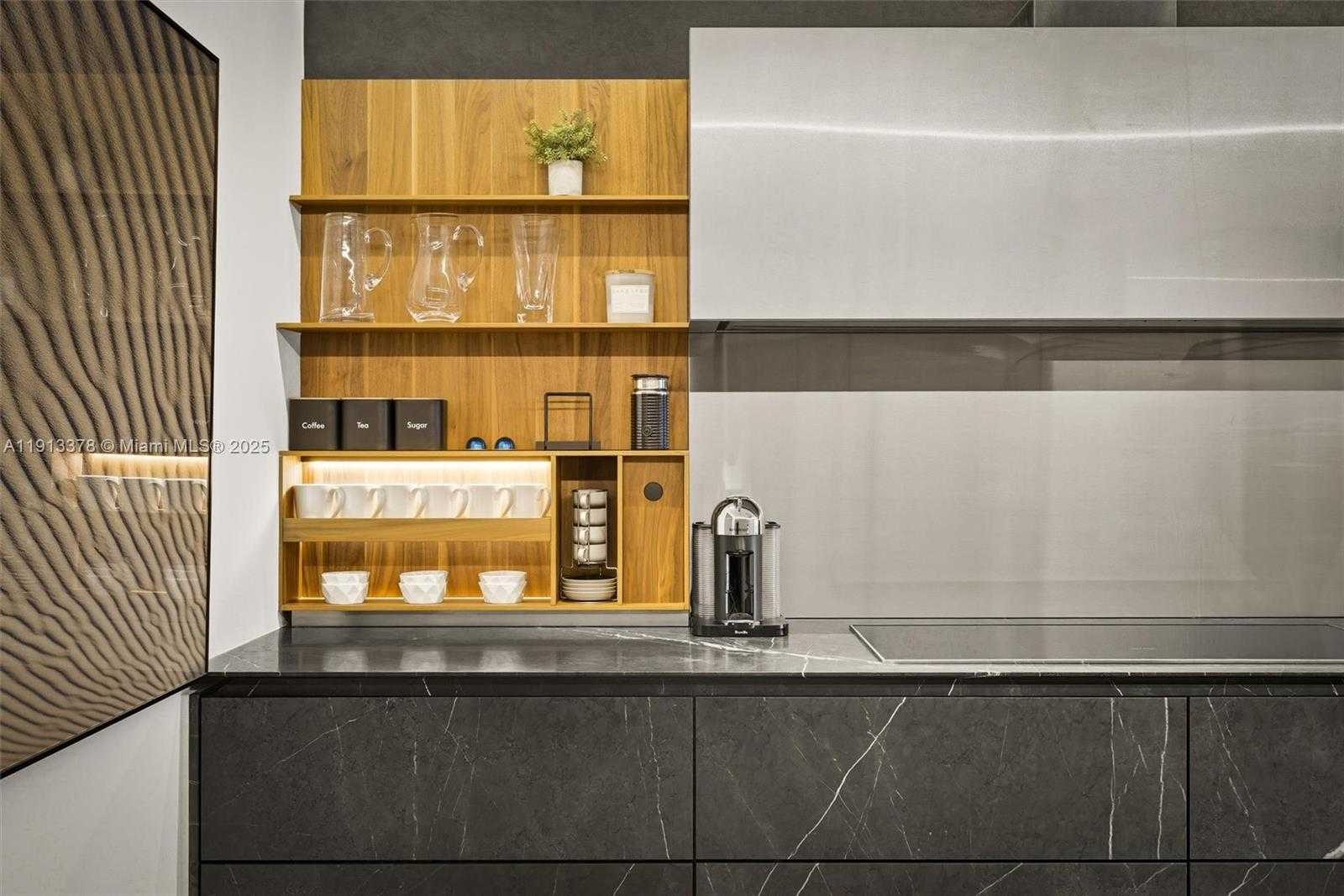 Small Image of 2301 COLLINS AVE #1634, Miami Beach Number 52