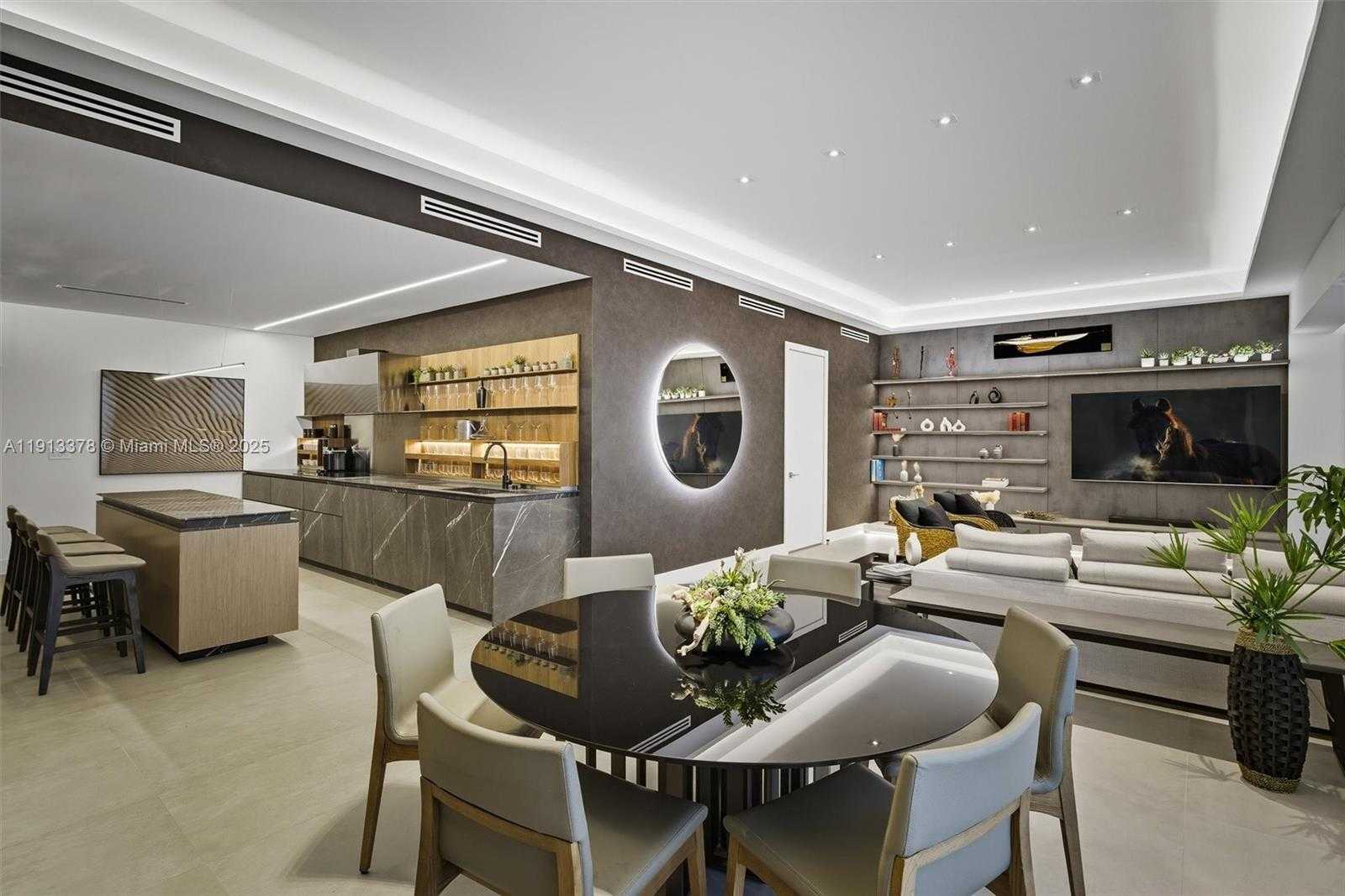 Small Image of 2301 COLLINS AVE #1634, Miami Beach Number 56