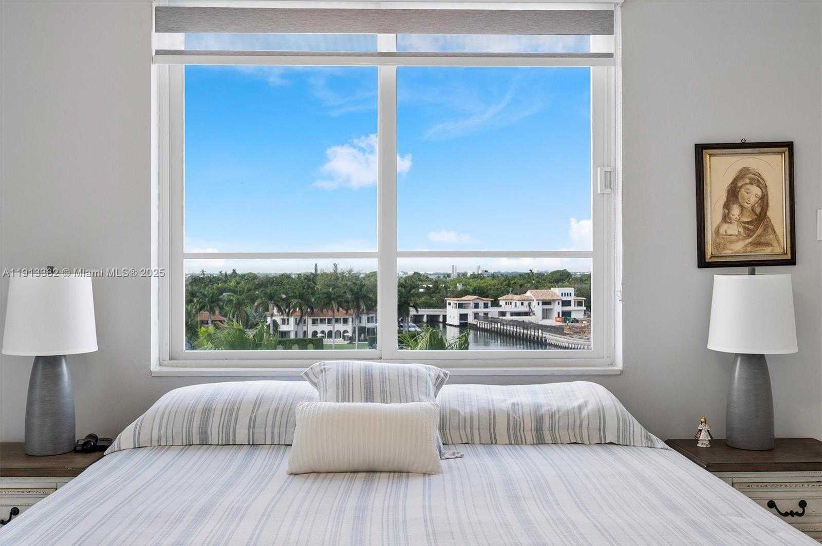 Small Image of 5005 COLLINS AVE #708, Miami Beach Number 17