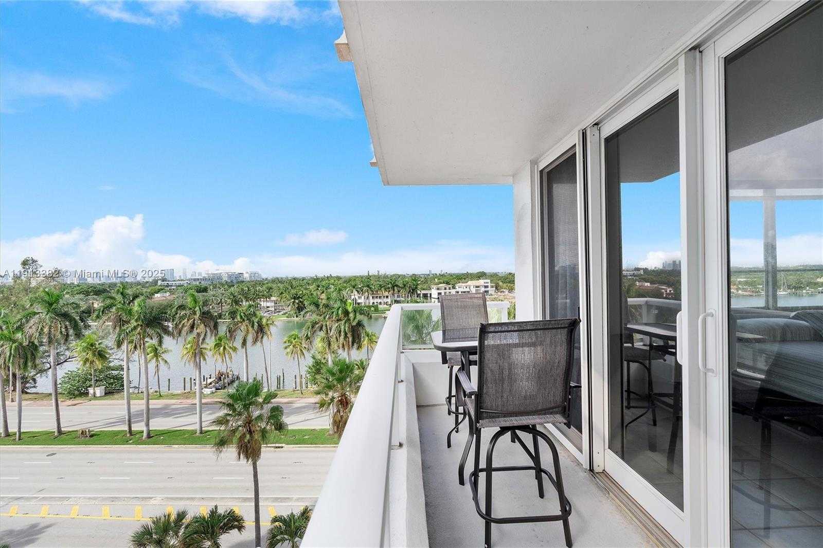 Small Image of 5005 COLLINS AVE #708, Miami Beach Number 22