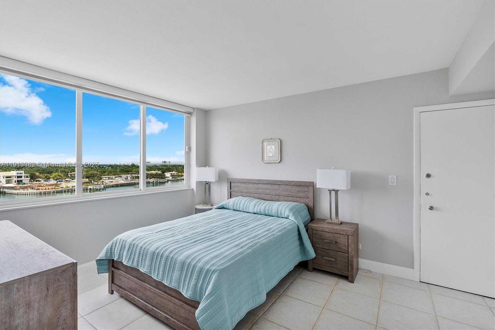 Small Image of 5005 COLLINS AVE #708, Miami Beach Number 24