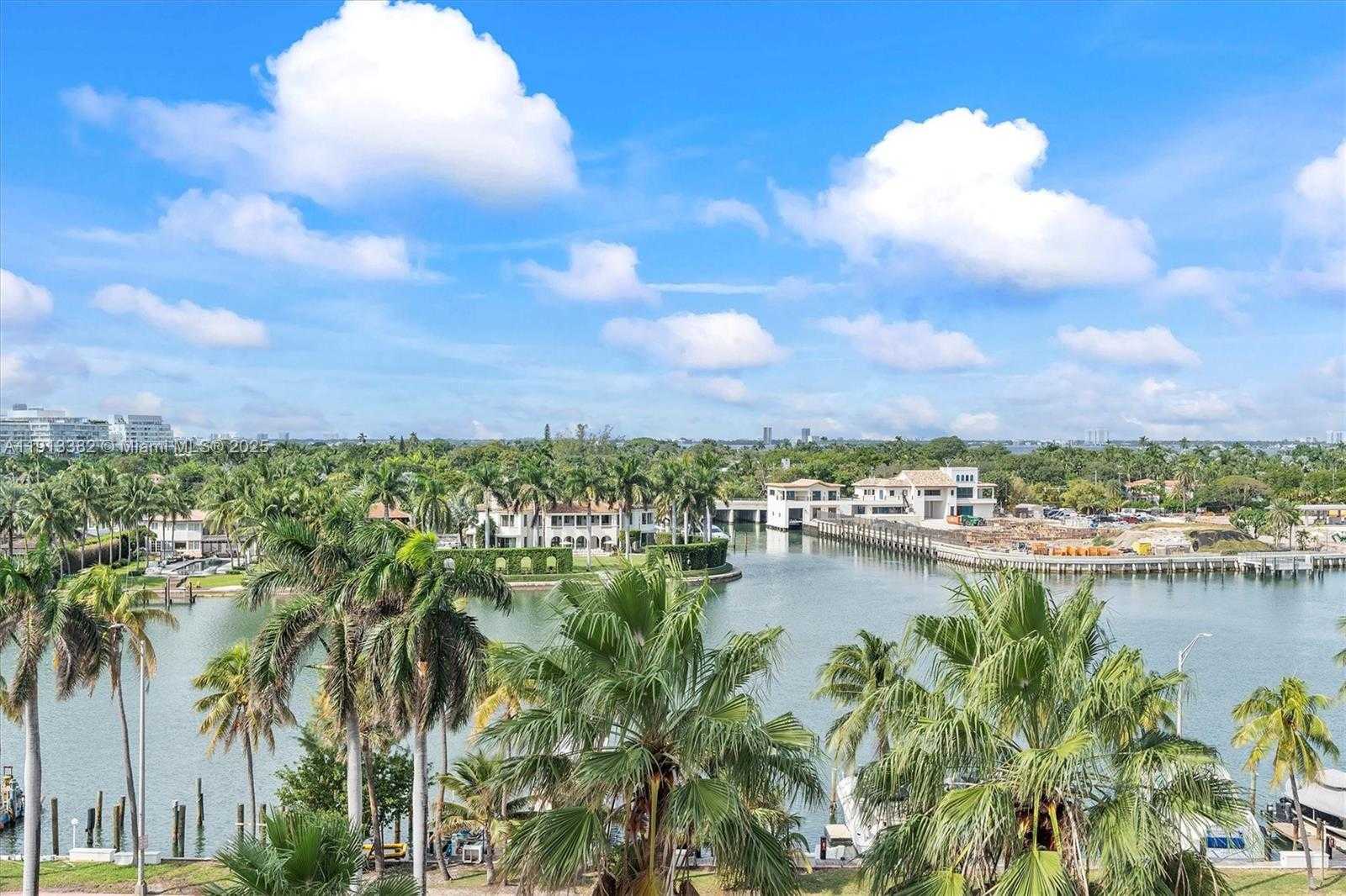 Small Image of 5005 COLLINS AVE #708, Miami Beach Number 3