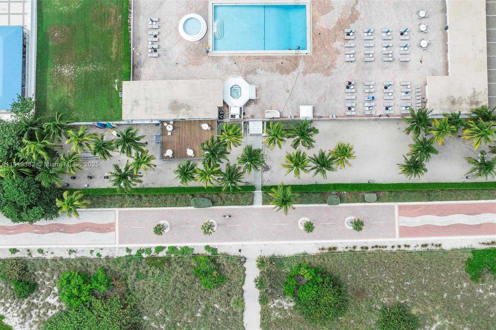 Small Image of 5005 COLLINS AVE #708, Miami Beach Number 36