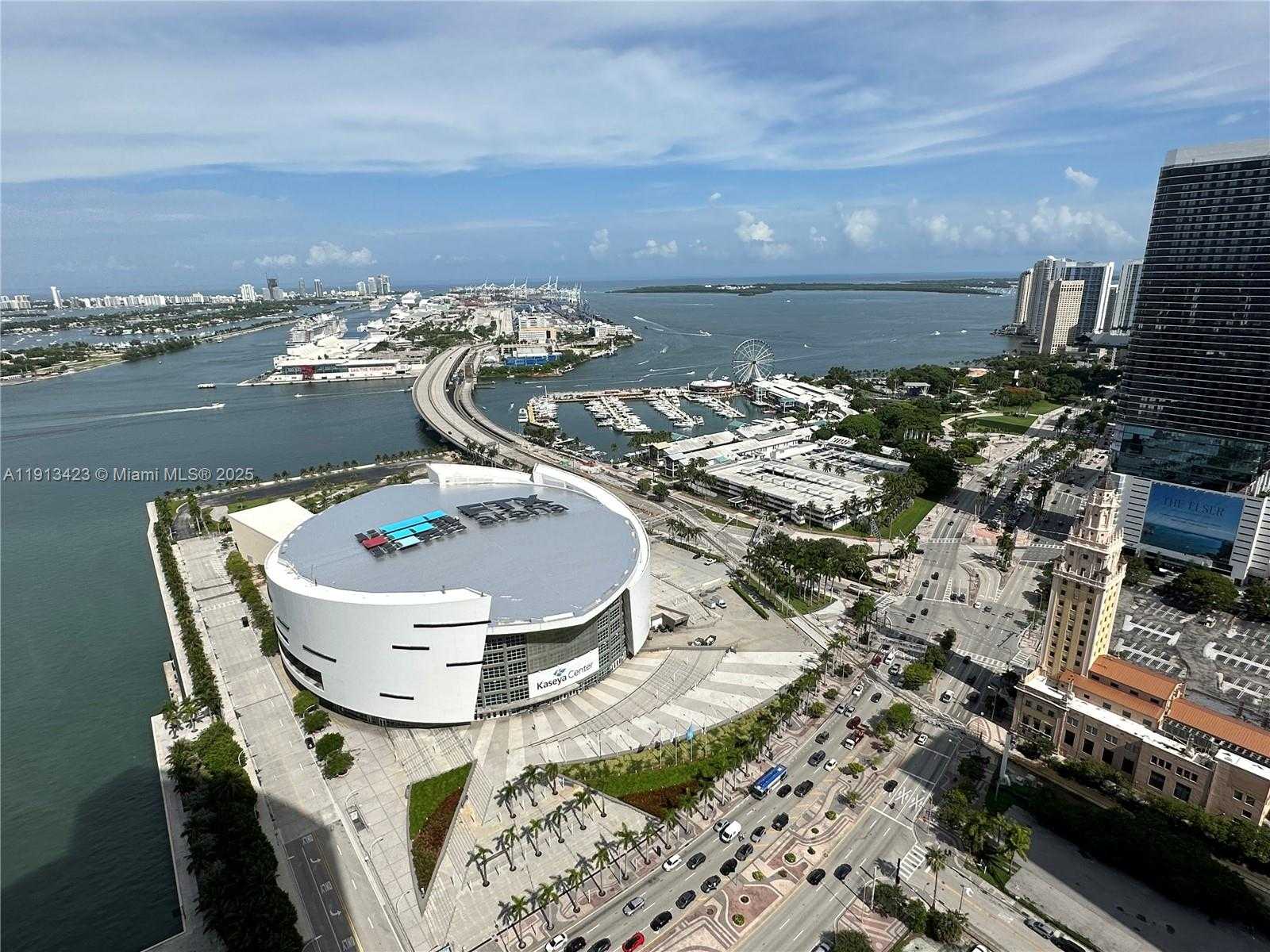 Small Image of 888 BISCAYNE BLVD #4302, Miami Number 6