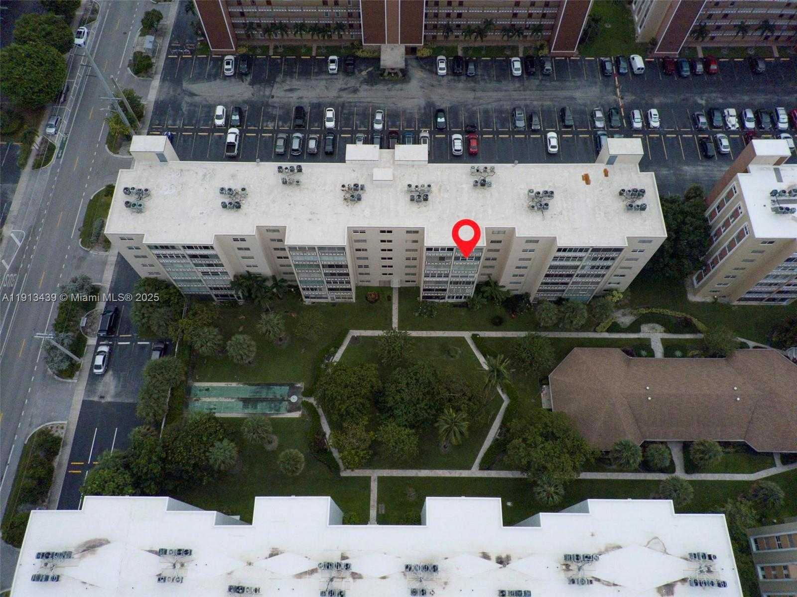 Small Image of 609 NORTH EAST 14TH AVE #603, Hallandale Beach Number 24