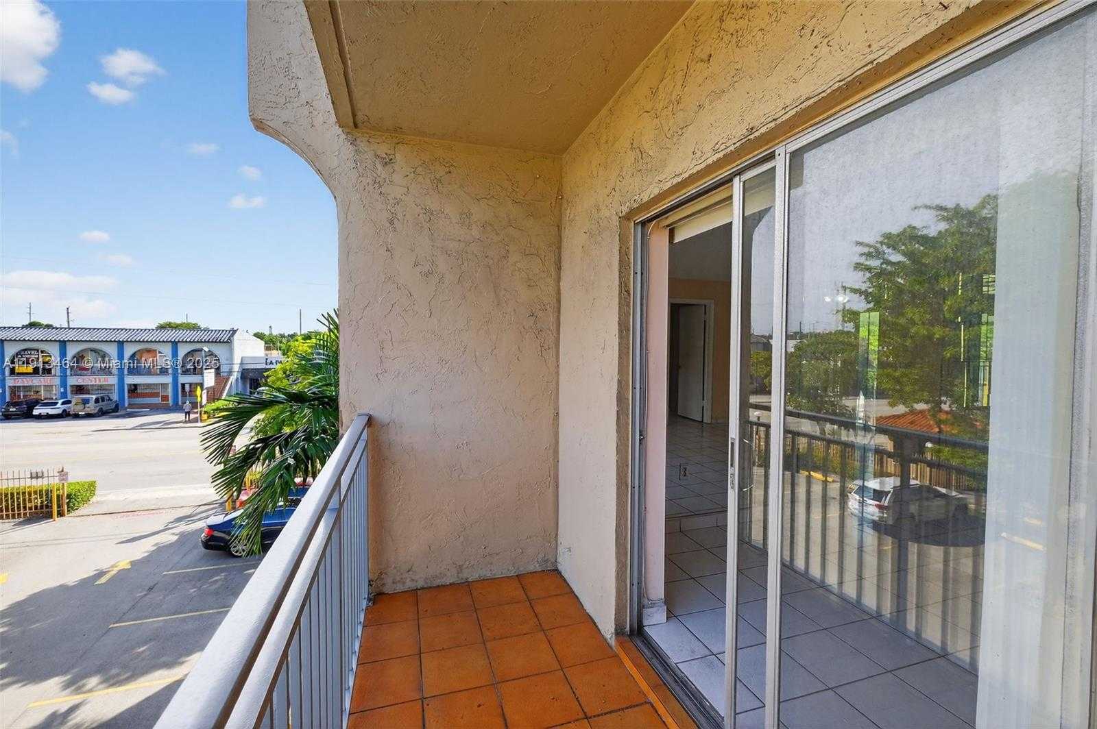 Small Image of 4841 NORTH WEST 7TH ST #309-4, Miami Number 18