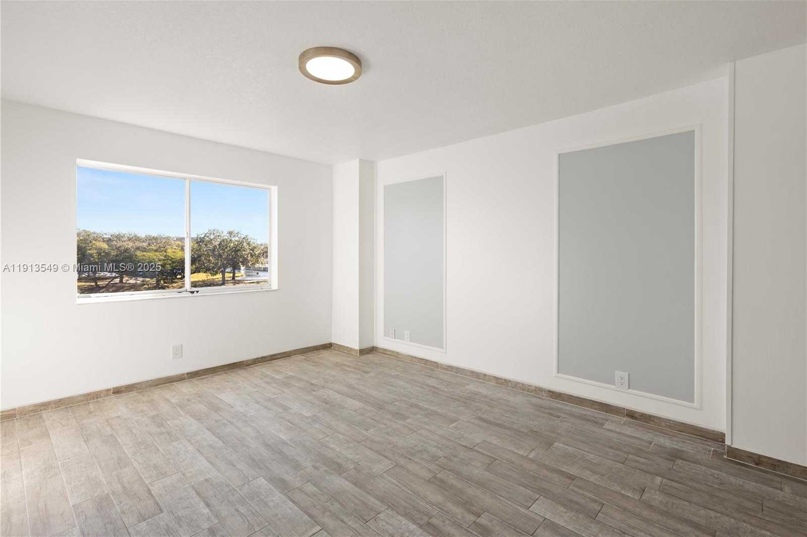 Small Image of 8020 HAMPTON BLVD #304, North Lauderdale Number 14