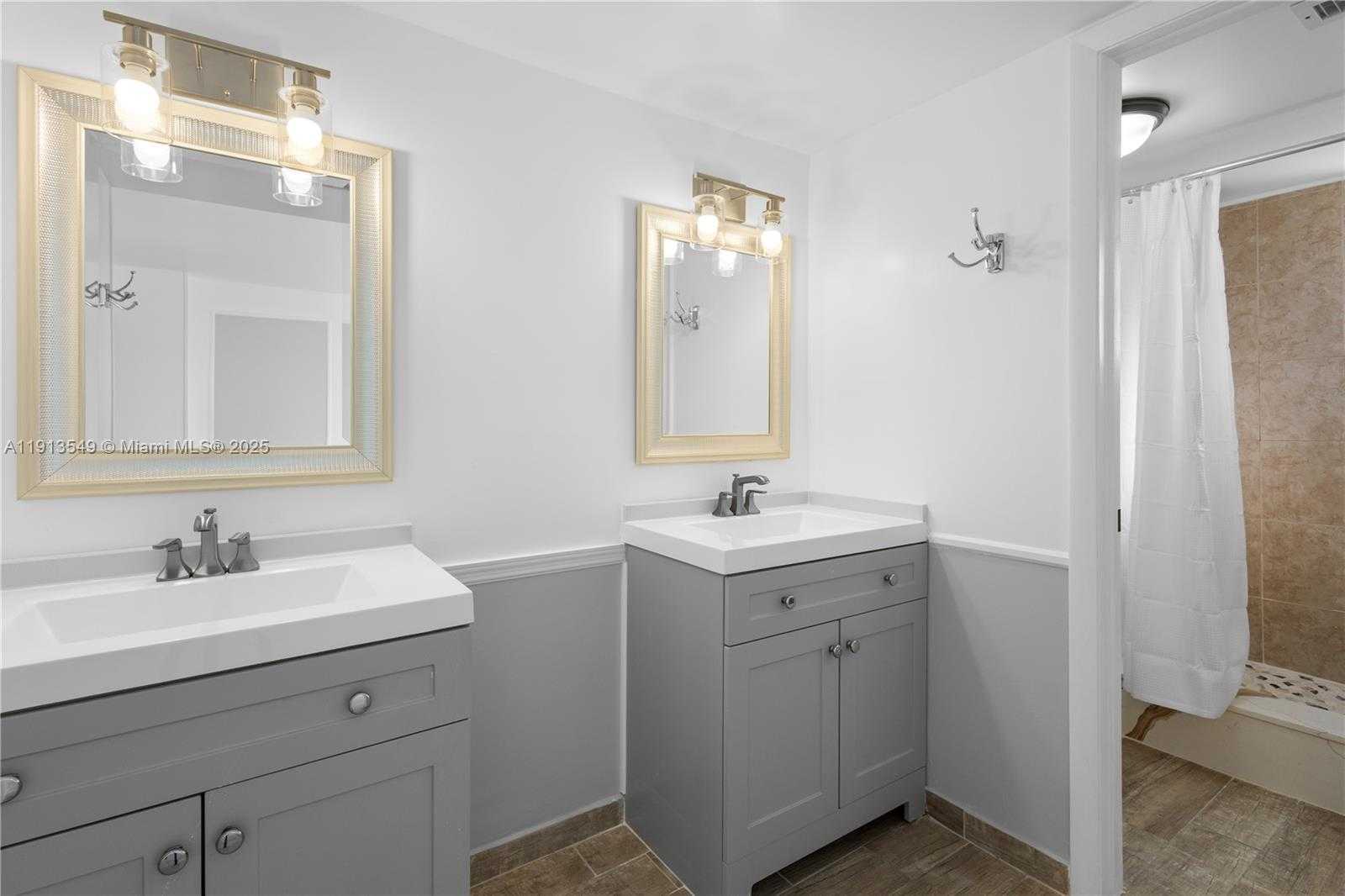 Small Image of 8020 HAMPTON BLVD #304, North Lauderdale Number 15