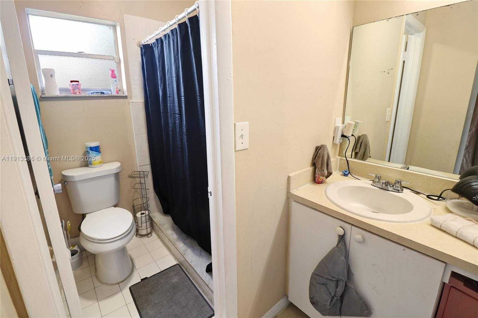 Small Image of 5971 NORTH WEST 24TH CT, Sunrise Number 12