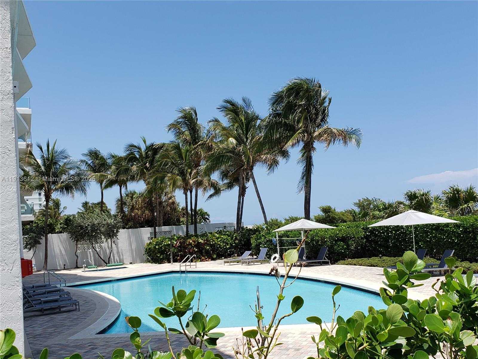 Small Image of 6515 COLLINS AVE #1007, Miami Beach Number 22