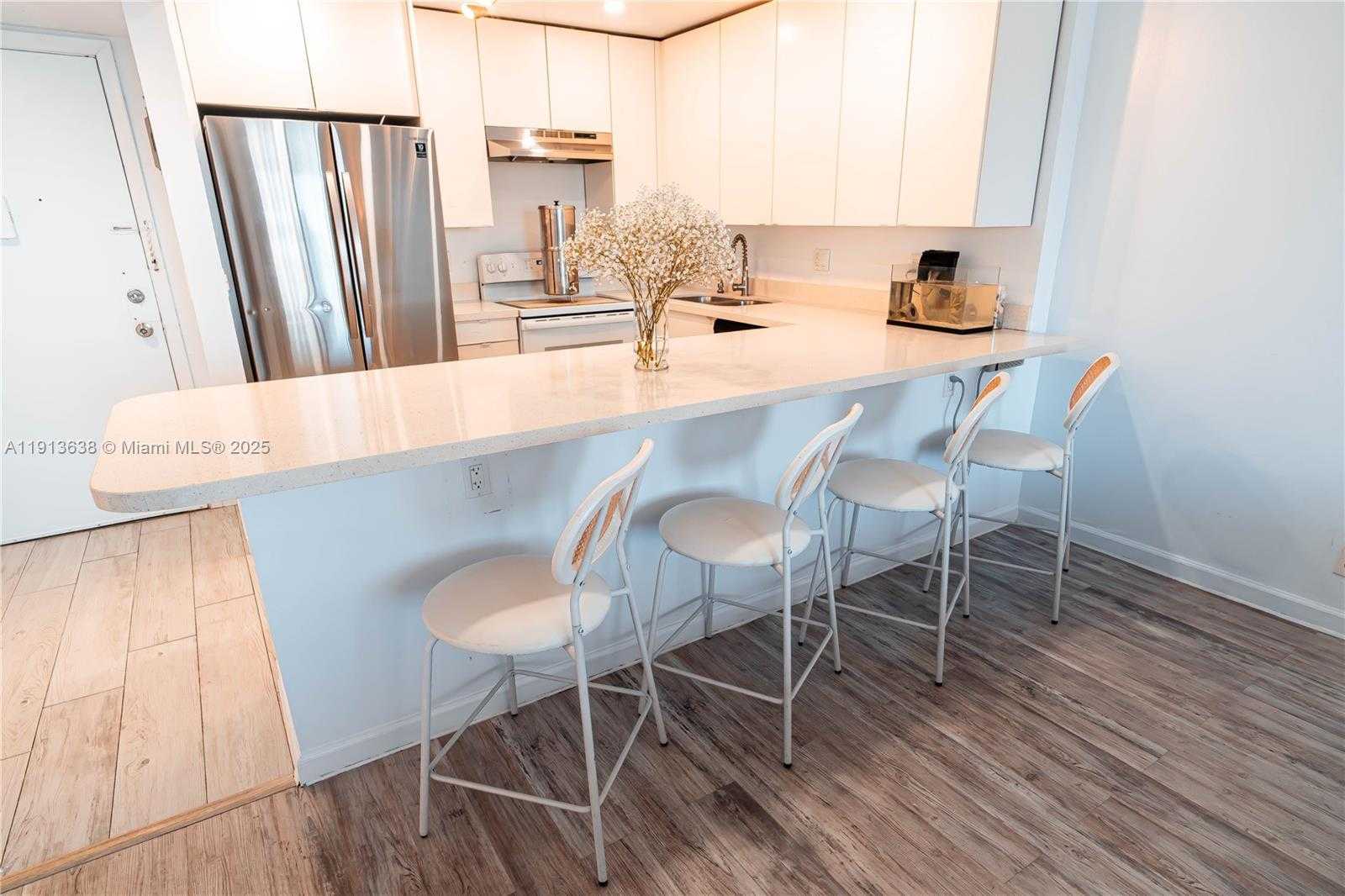 Small Image of 1817 SOUTH OCEAN DRIV #918, Hallandale Beach Number 16