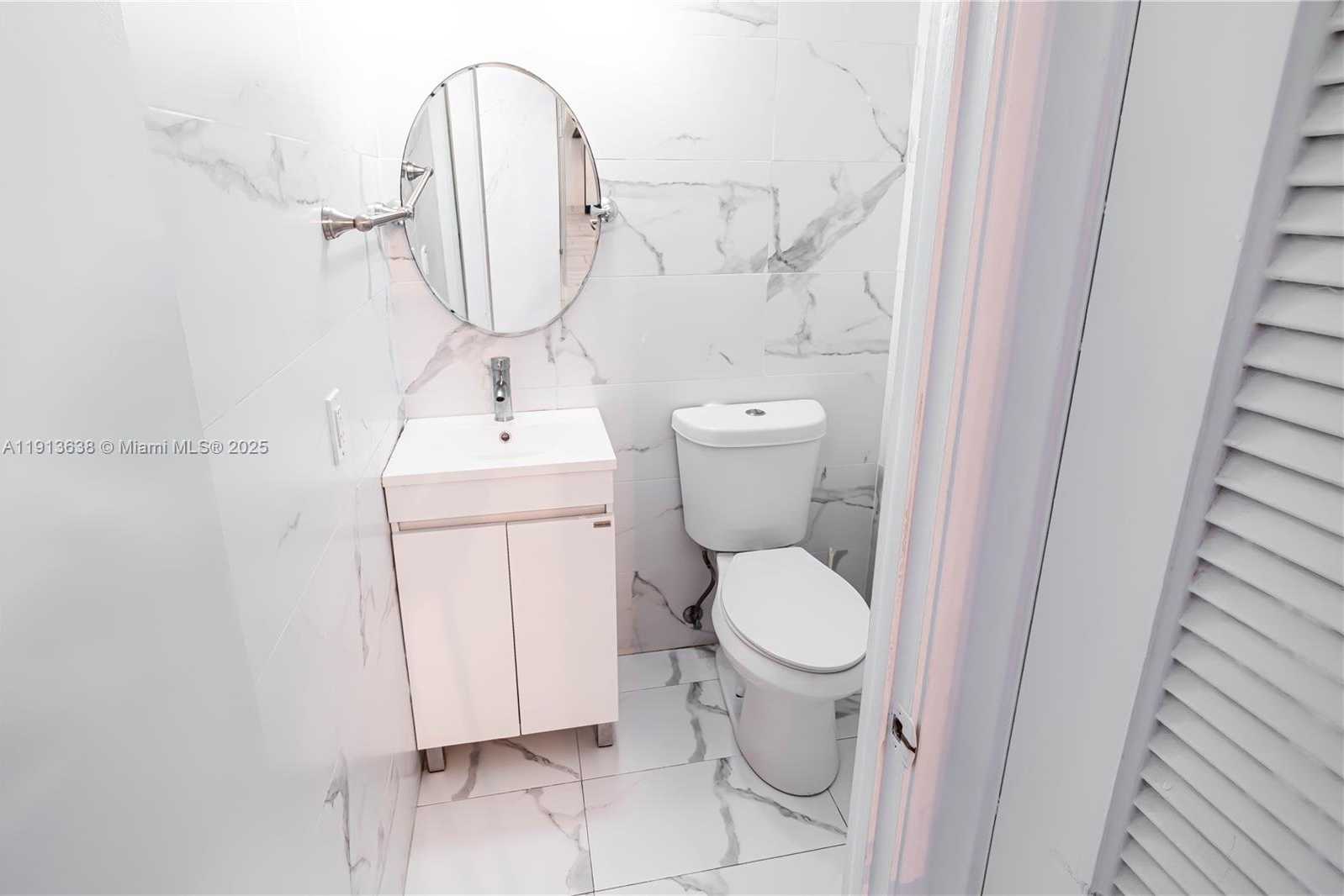 Small Image of 1817 SOUTH OCEAN DRIV #918, Hallandale Beach Number 18