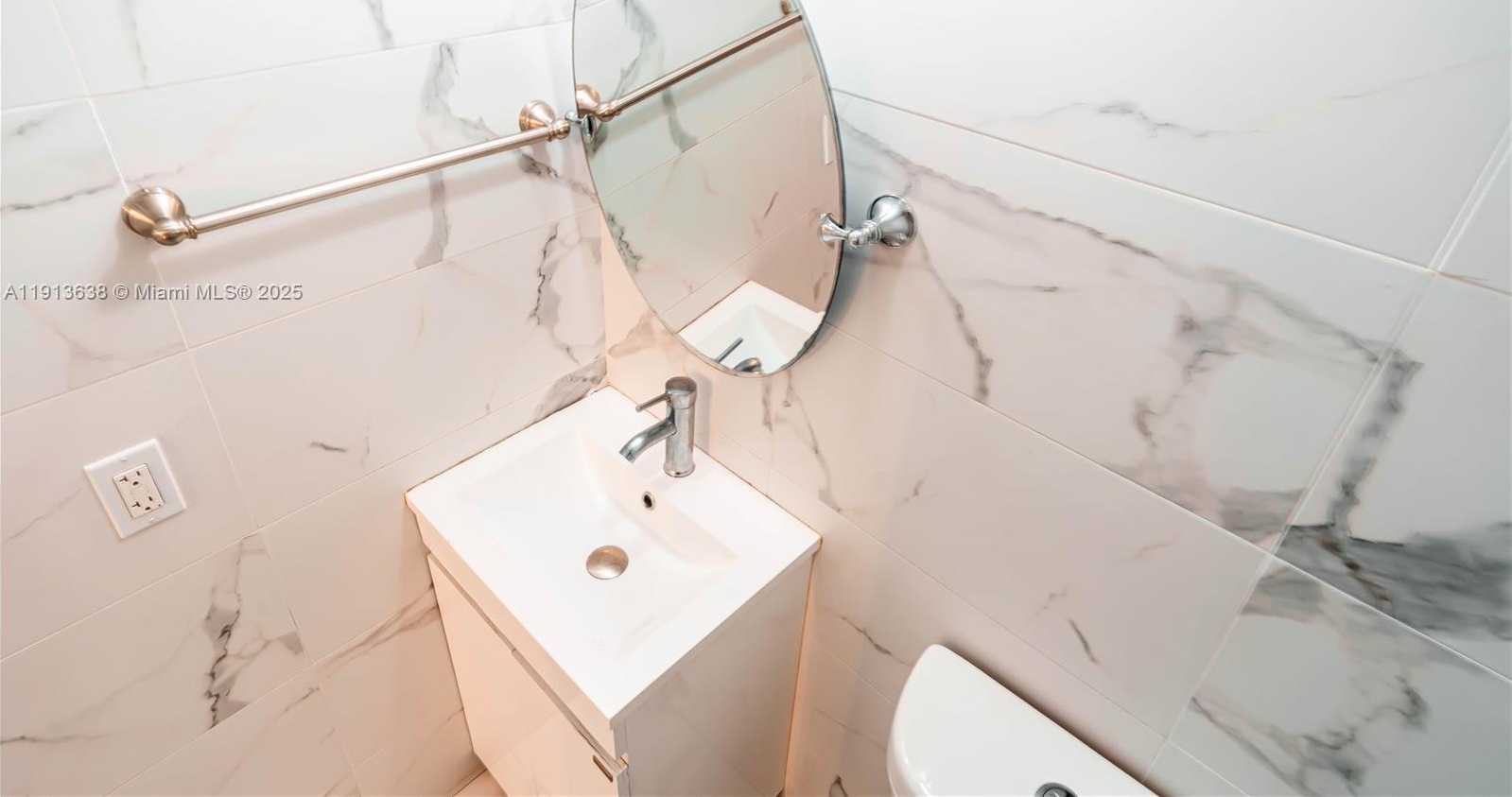 Small Image of 1817 SOUTH OCEAN DRIV #918, Hallandale Beach Number 27