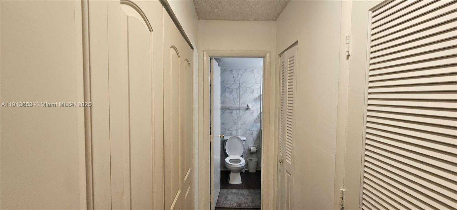 Small Image of 3800 SOUTH OCEAN DR #322, Hollywood Number 4