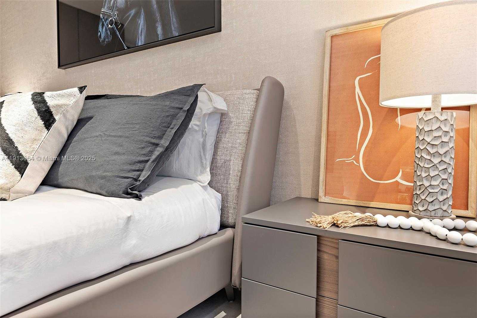 Small Image of 2301 COLLINS AVE #1004, Miami Beach Number 22