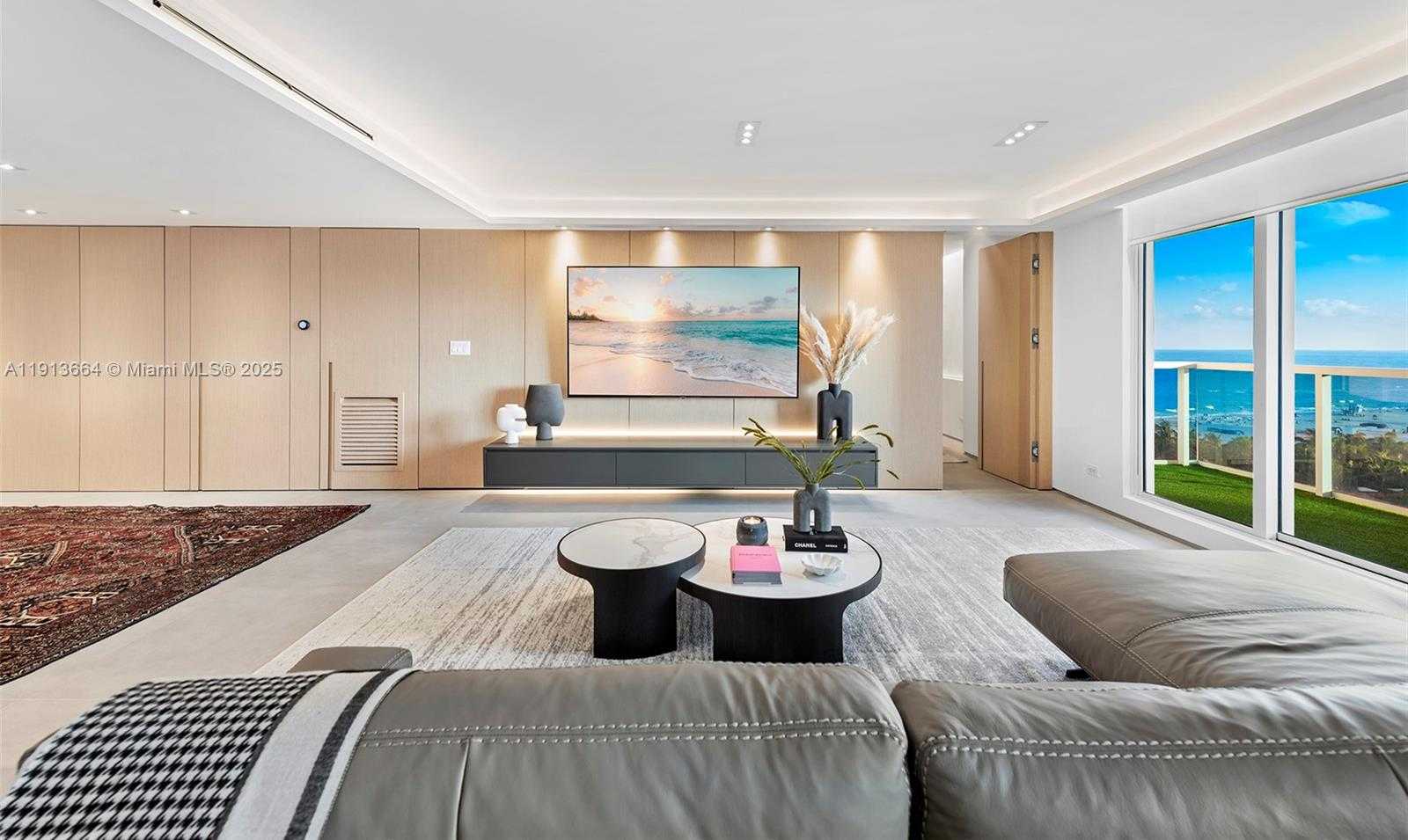 Small Image of 2301 COLLINS AVE #1004, Miami Beach Number 53