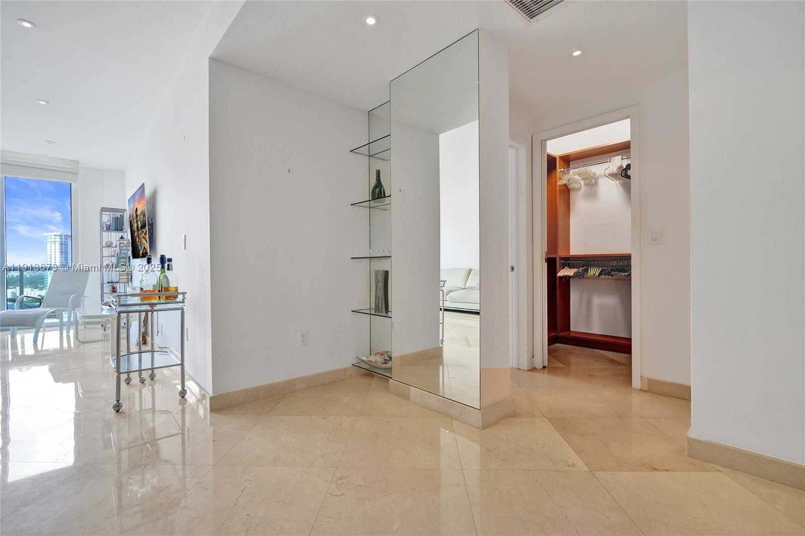 Small Image of 19370 COLLINS AVE #PH-24, Sunny Isles Beach Number 11