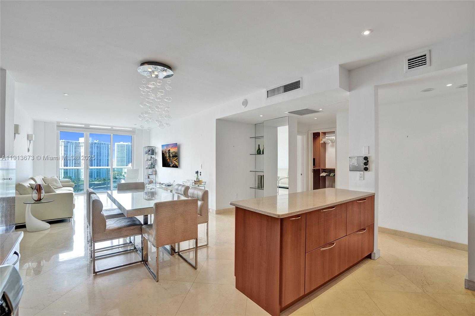 Small Image of 19370 COLLINS AVE #PH-24, Sunny Isles Beach Number 7