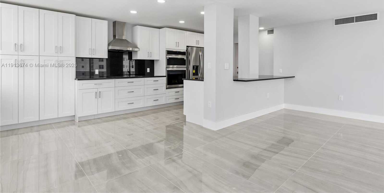 Small Image of 2751 SOUTH OCEAN DR #1008N, Hollywood Number 17