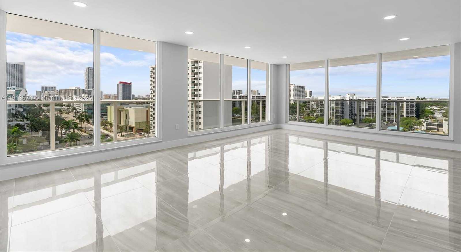 Small Image of 2751 SOUTH OCEAN DR #1008N, Hollywood Number 2