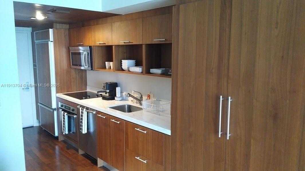 Small Image of 50 BISCAYNE BLVD #508, Miami Number 7