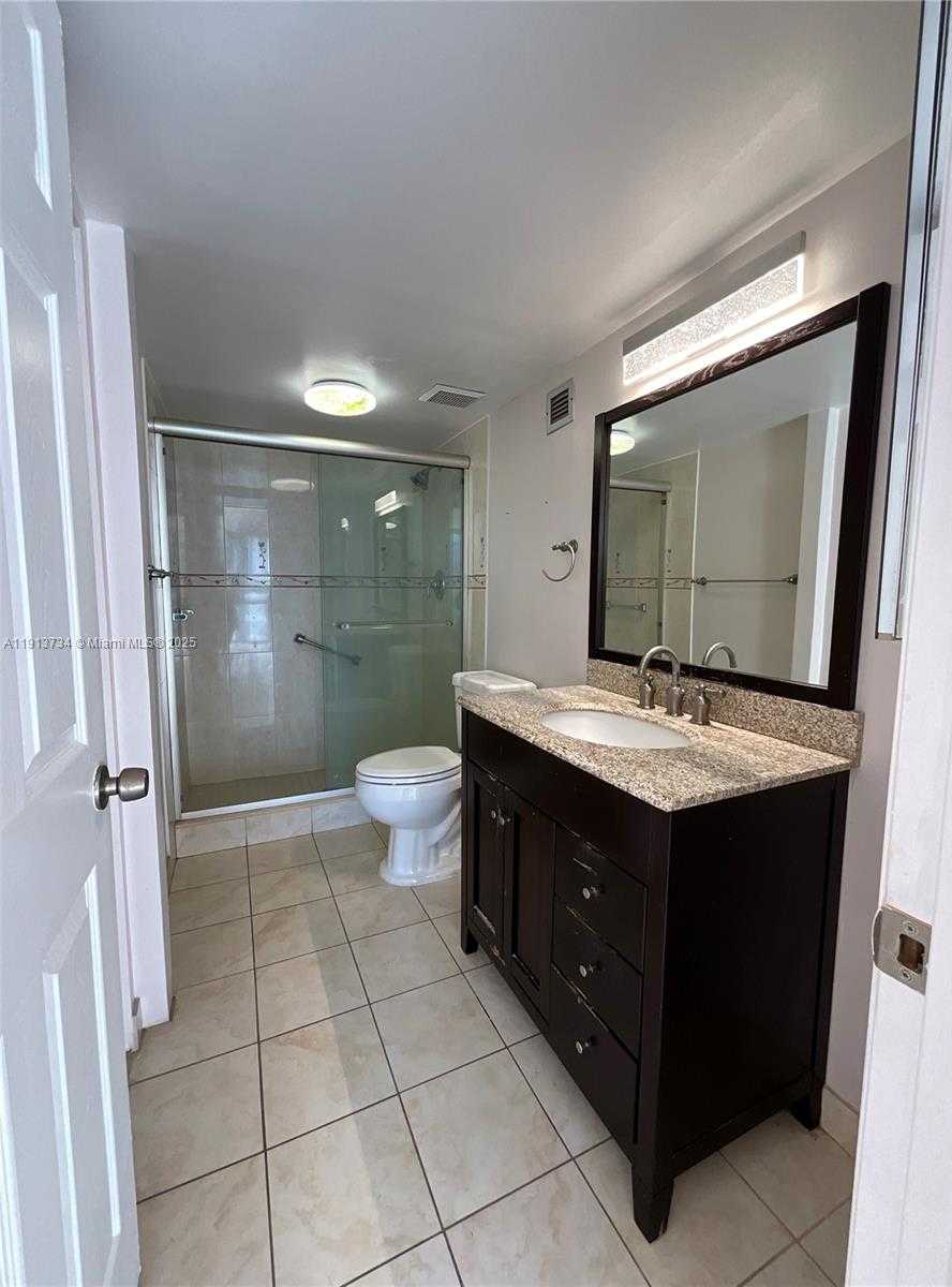 Small Image of 600 NORTH EAST 36TH ST #817, Miami Number 24