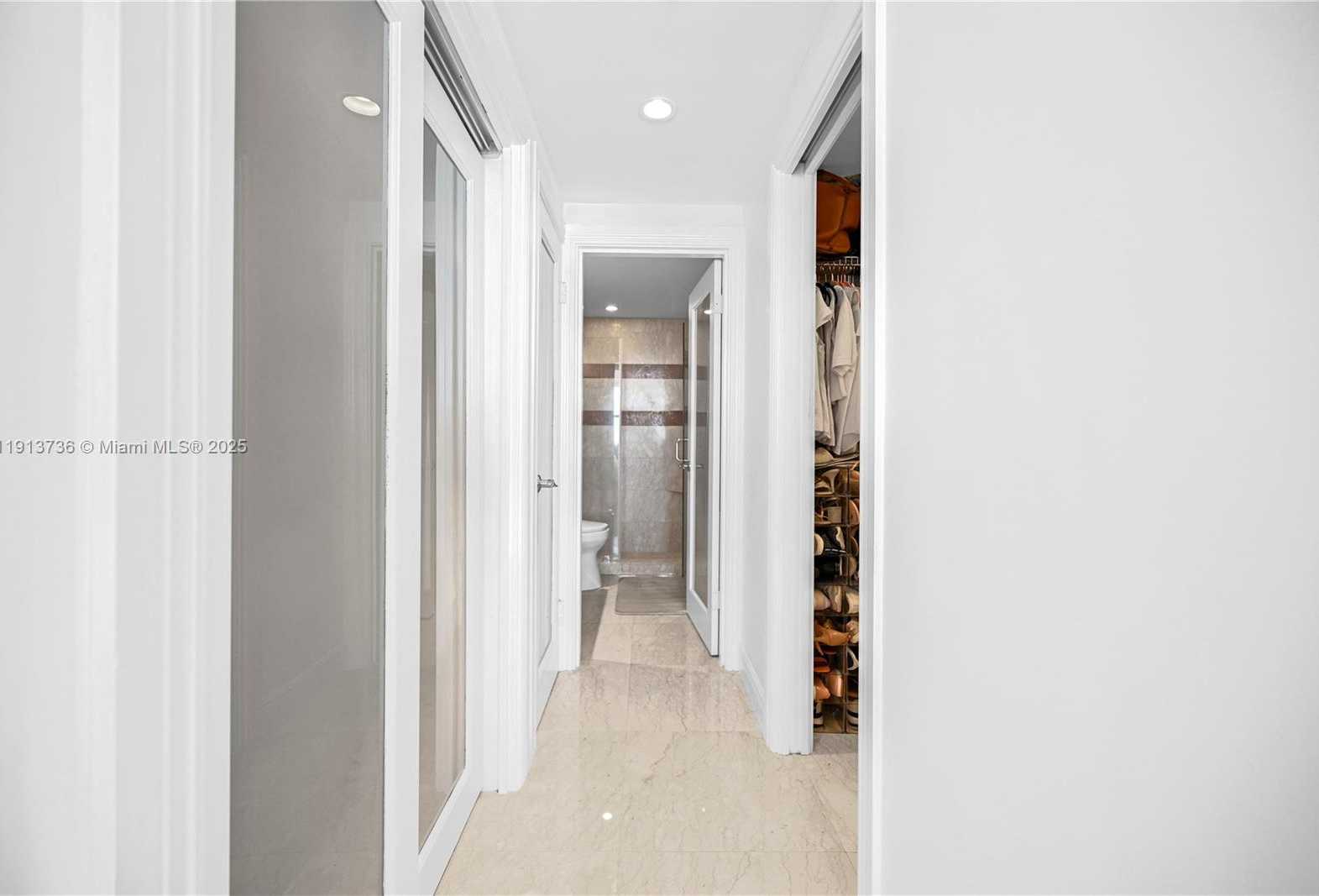 Small Image of 5601 COLLINS AVE #903, Miami Beach Number 24