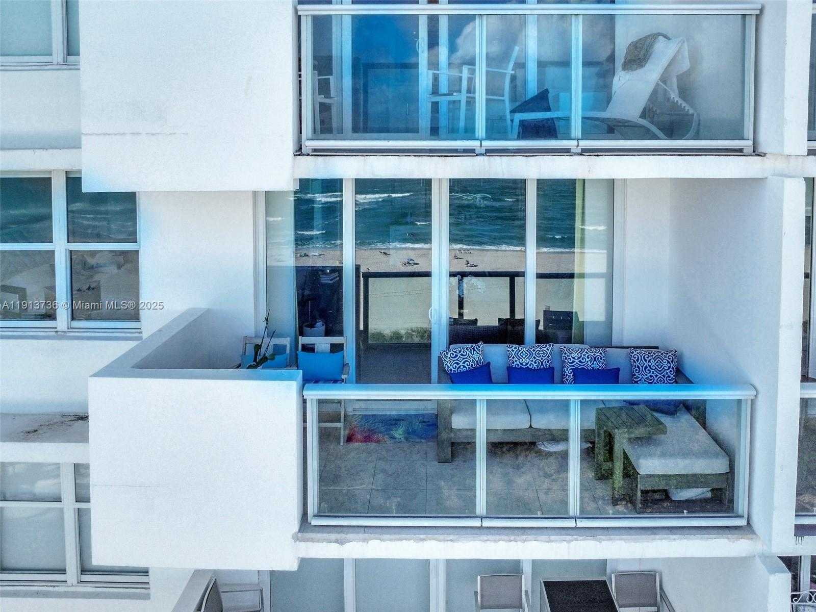 Small Image of 5601 COLLINS AVE #903, Miami Beach Number 34