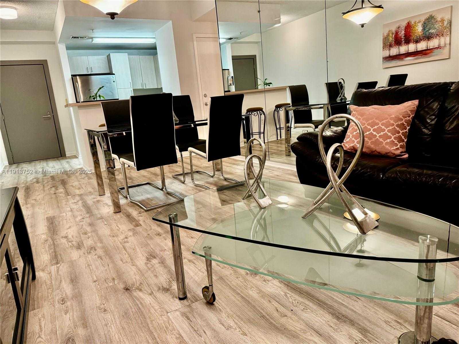 Small Image of 185 SOUTH EAST 14TH TER #1812, Miami Number 2