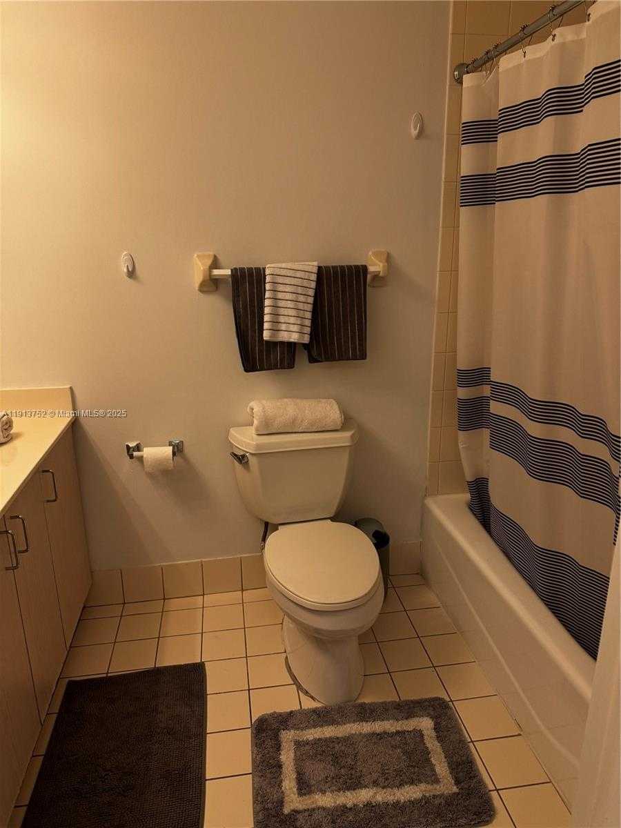 Small Image of 185 SOUTH EAST 14TH TER #1812, Miami Number 5